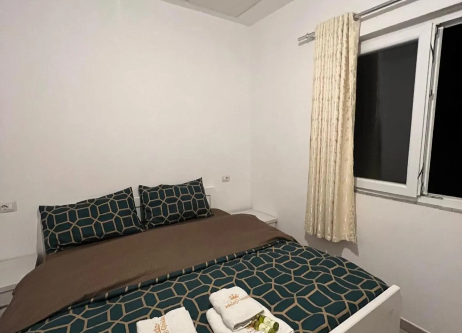 Apartment Hotel Gjoleka Velipoje