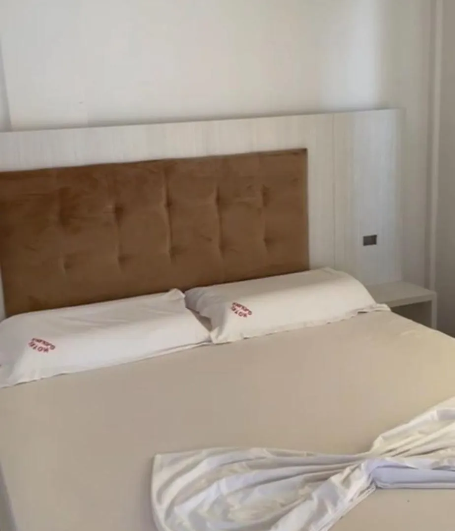 Hotel Gjoleka Velipoje